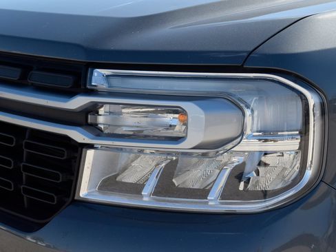 Used 2022 Ford Maverick Lariat w/ Lariat Luxury Package FWD image 25