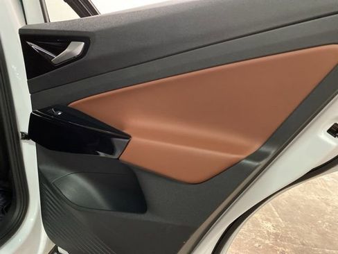 Used 2022 Volkswagen ID.4 Pro S RWD image 78