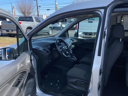 Used 2018 Ford Transit Connect XL image 26