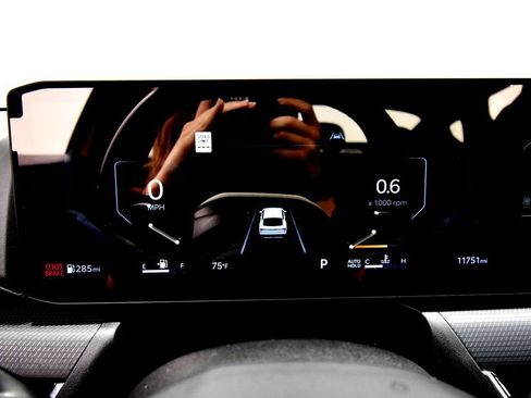 Certified 2025 Kia K4 EX w/ GT-Line Sunroof Package FWD image 21