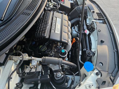 Used 2011 Honda CR-Z image 51