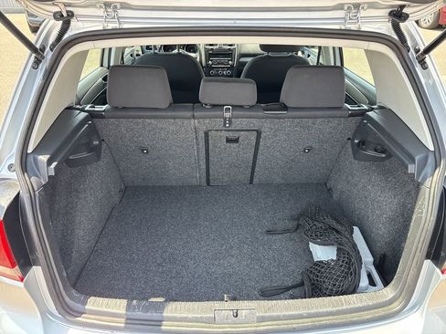 Used 2013 Volkswagen Golf 4-Door image 22