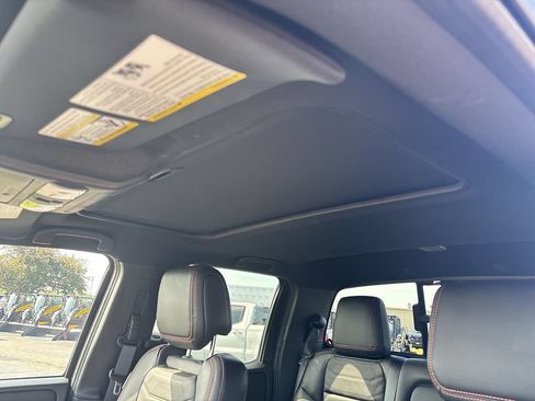 Certified 2025 Nissan Frontier PRO-4X w/ Pro Premium Package AWD/4WD image 23