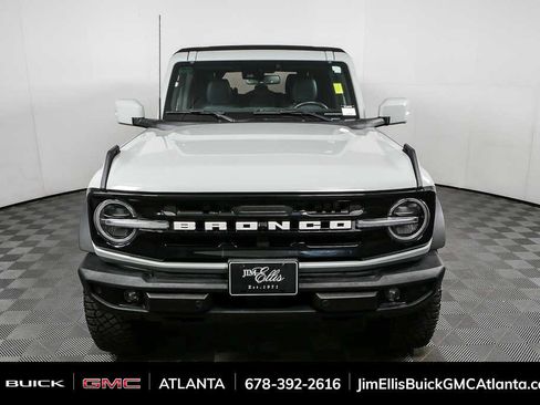 Used 2022 Ford Bronco Outer Banks w/ Sasquatch Package image 26
