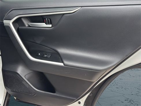 Used 2024 Toyota RAV4 Limited w/ Advanced Technology Package image 12