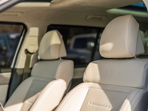 Used 2025 Hyundai Santa Fe Calligraphy w/ Tow & Go Package image 30