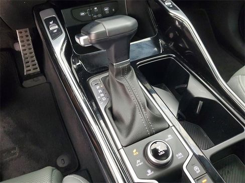 Used 2025 Kia Sorento SX Prestige w/ Sage Leather Package image 31