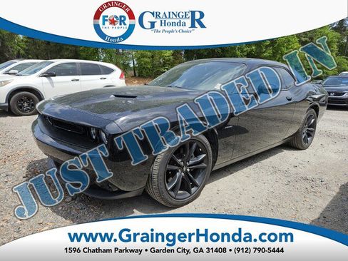 Used 2018 Dodge Challenger R/T Plus image 1