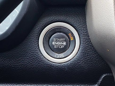 Used 2021 RAM 2500 Laramie AWD/4WD image 26