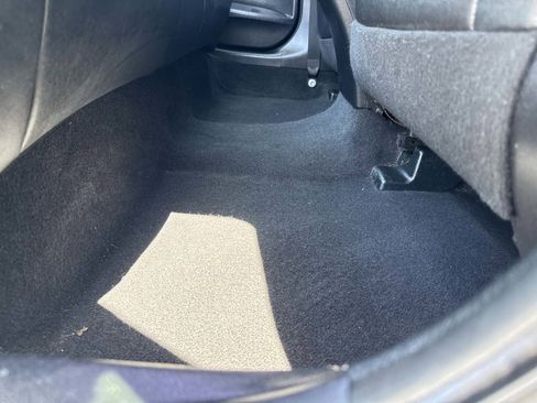 Used 2012 Toyota Camry SE FWD image 19