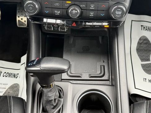 Used 2022 Dodge Durango SRT w/ Technology Group image 24