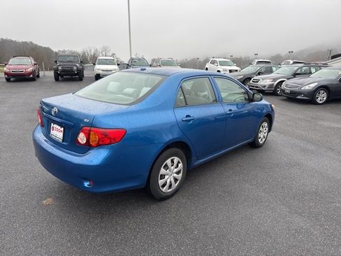 Used 2010 Toyota Corolla LE image 8