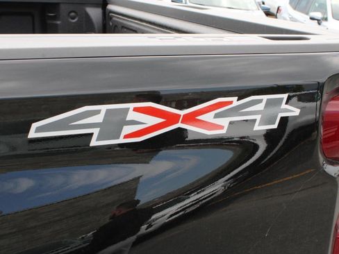 New 2025 Chevrolet Silverado 2500 LT w/ Convenience Package image 86