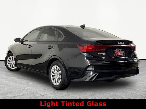 Used 2022 Kia Forte Sedan FWD image 4