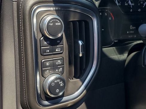 Used 2022 GMC Sierra 1500 Elevation w/ LPO, Elevation Black Package AWD/4WD image 9
