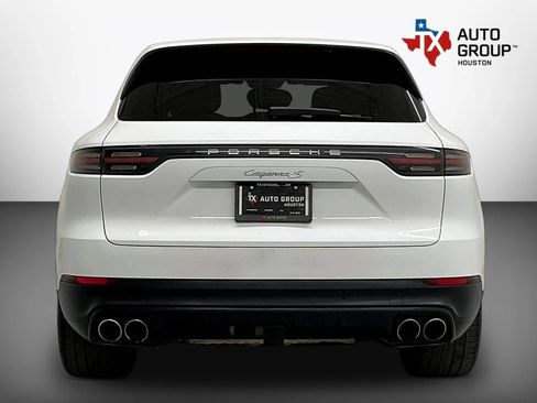 Used 2019 Porsche Cayenne S AWD/4WD image 7