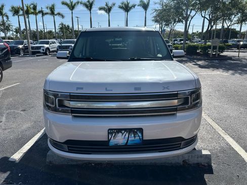 Used 2016 Ford Flex Limited w/ Equipment Group 303A AWD/4WD image 2