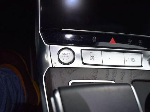 Used 2019 Audi A6 2.0T Premium Plus w/ Premium Plus Package image 21