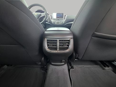 Used 2023 Chevrolet Malibu LT FWD image 10