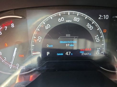 Used 2024 Toyota RAV4 LE image 23