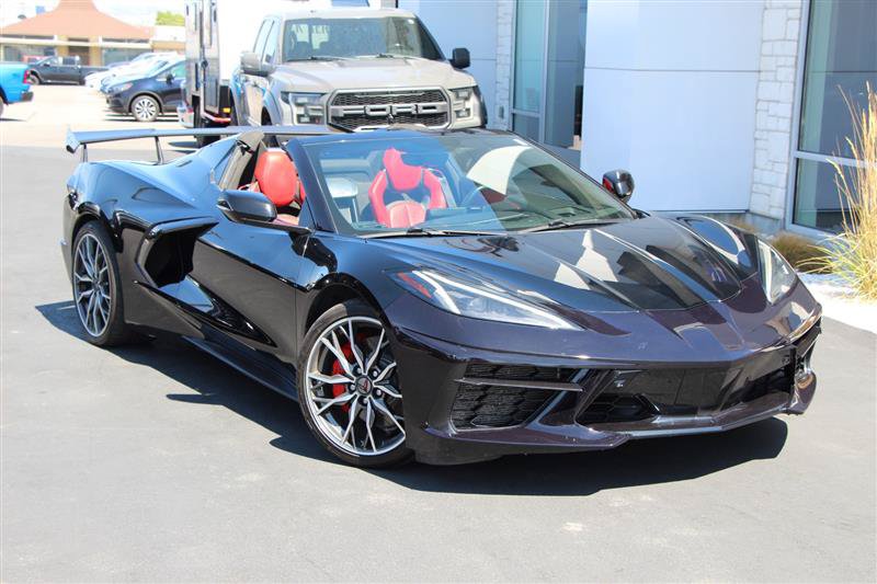 Used 2023 Chevrolet Corvette Stingray Premium Conv w/ Z51 Performance Package RWD image 2