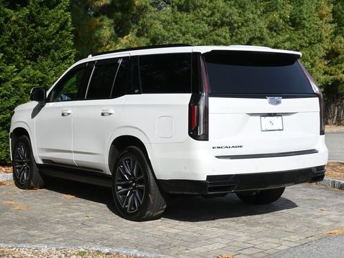 Used 2021 Cadillac Escalade Sport Platinum w/ Heavy-Duty Trailer Package image 5