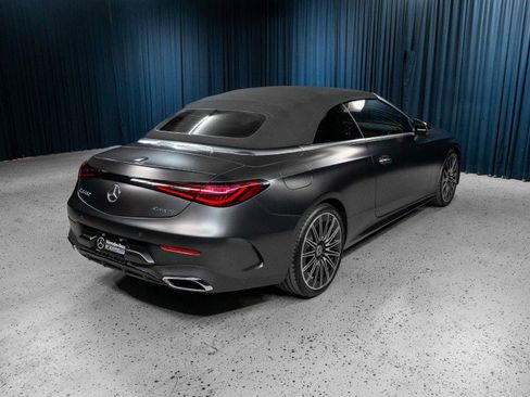 Used 2025 Mercedes-Benz CLE 450 4MATIC Cabriolet image 8