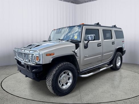 Used 2005 HUMMER H2 w/ Preferred Equipment Group AWD/4WD image 12