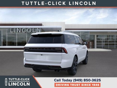 New 2026 Lincoln Navigator Black Label image 8
