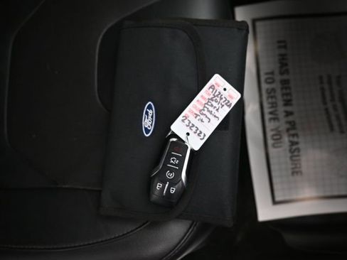 Used 2014 Ford Fusion Titanium image 11