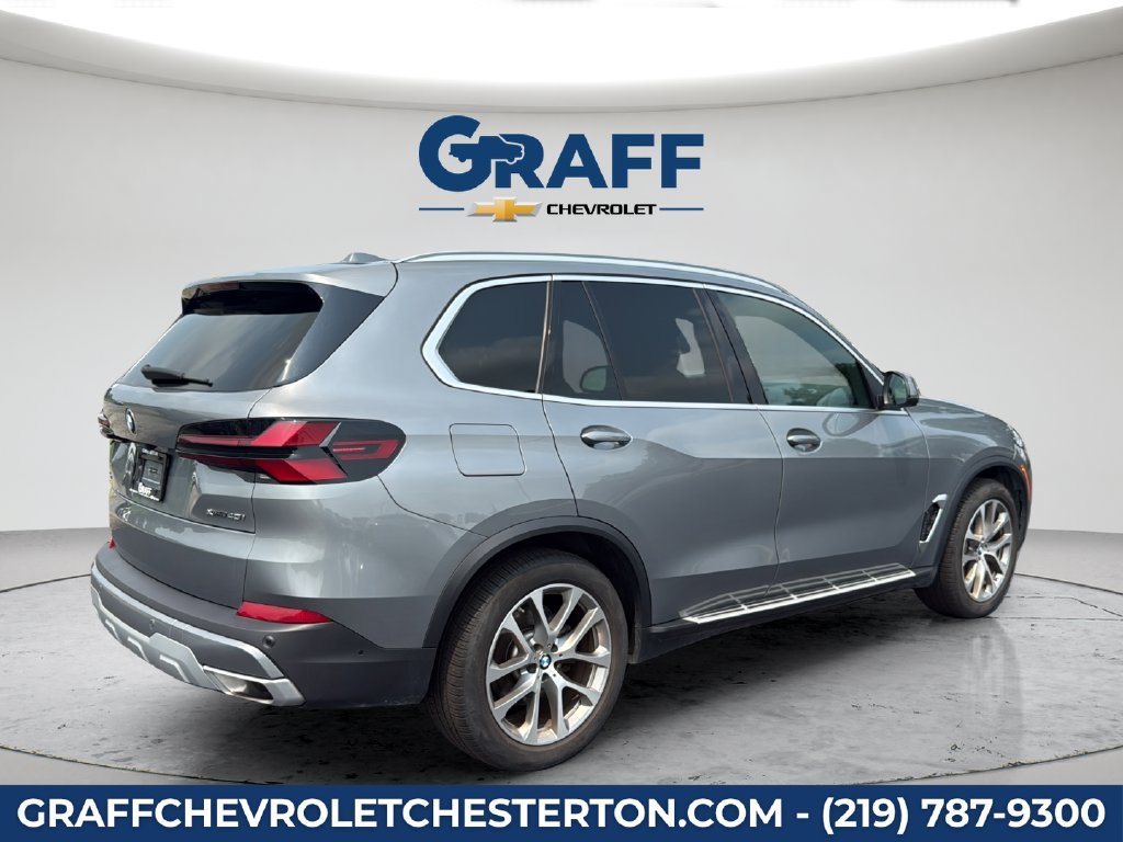 Used 2026 BMW X5 xDrive40i AWD/4WD image 8