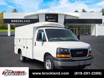 New 2025 GMC Savana 3500 w/ Power Convenience Package
