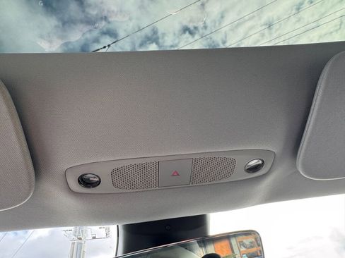 Used 2018 Tesla Model 3 Long Range image 24