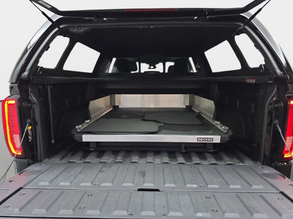 Used 2024 GMC Sierra 1500 Denali AWD/4WD image 14