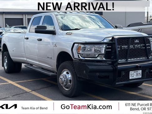 Used 2022 RAM 3500 Tradesman AWD/4WD image 1