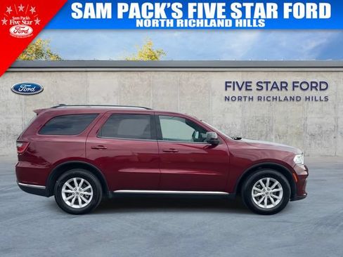 Used 2023 Dodge Durango SXT RWD image 2