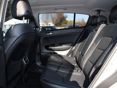 Used 2019 Kia Sportage EX w/ EX Technology Package image 21