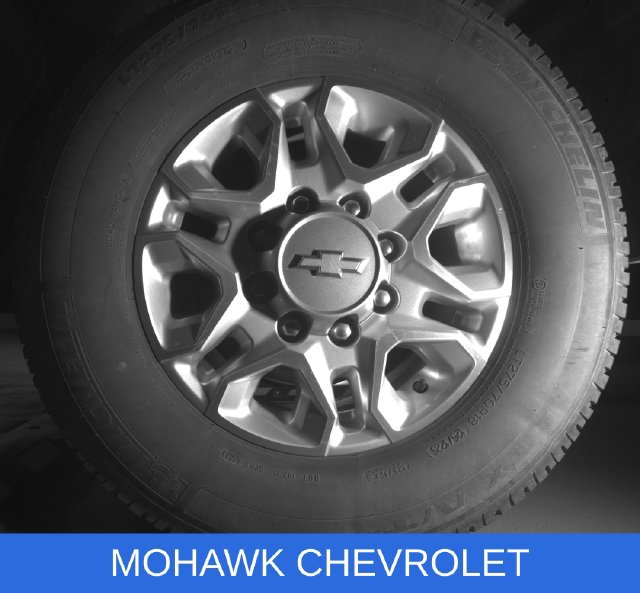 Used 2024 Chevrolet Silverado 3500 LT AWD/4WD image 26