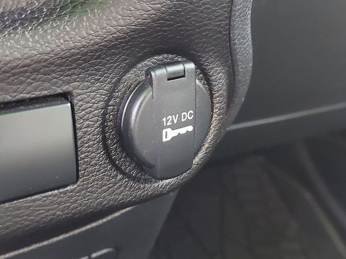 Used 2017 Jeep Wrangler Unlimited Rubicon image 22