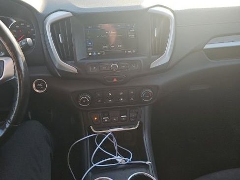 Used 2019 GMC Terrain SLE image 15