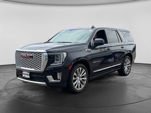 Used 2024 GMC Yukon Denali w/ Denali Reserve Package AWD/4WD image 5