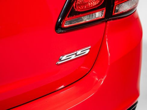 Used 2015 Chevrolet SS Clean Well Taken Care of Examp image 13