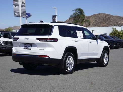 Used 2025 Jeep Grand Cherokee L Laredo w/ Trailer Tow Package AWD/4WD image 4
