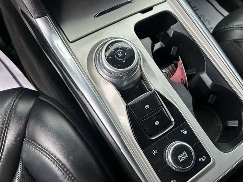 Used 2021 Ford Explorer Platinum w/ Equipment Group 601A AWD/4WD image 26