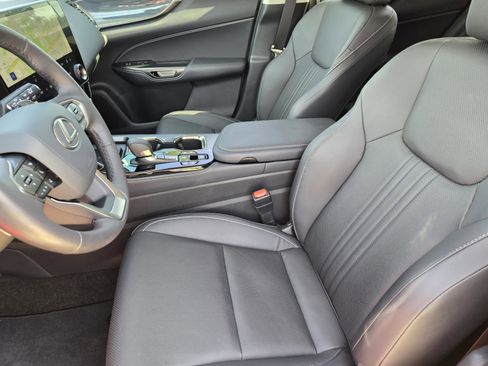 Used 2024 Lexus NX 350 AWD image 11