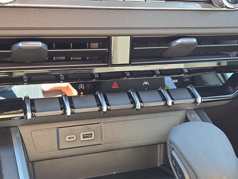 New 2026 Chevrolet Colorado W/T w/ WT Custom Package image 24