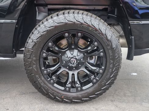 Used 2023 RAM 1500 Laramie RWD image 12