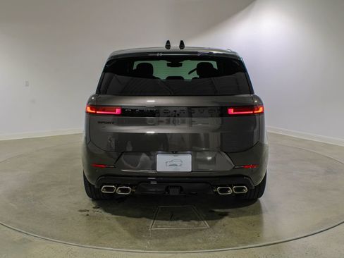 New 2026 Land Rover Range Rover Sport Dynamic SE AWD/4WD image 4