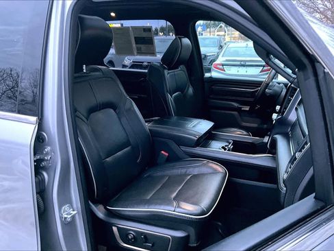 Used 2019 RAM 1500 Limited image 8