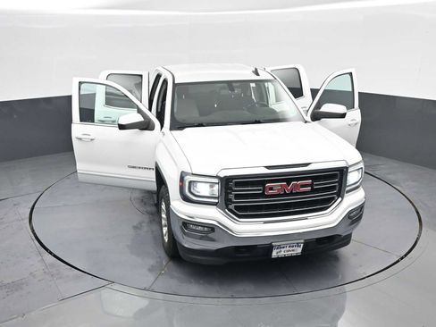 Used 2019 GMC Sierra 1500 SLE w/ SLE Value Package image 44